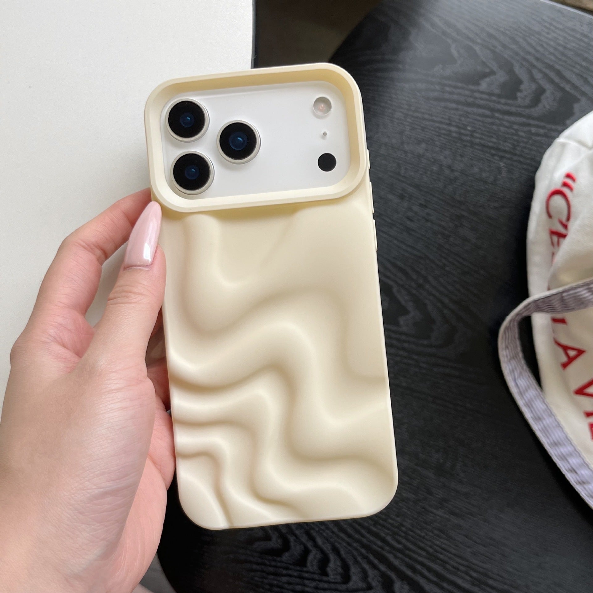 Creative Irregular Wave Pattern Solid Color Phone Case (17)