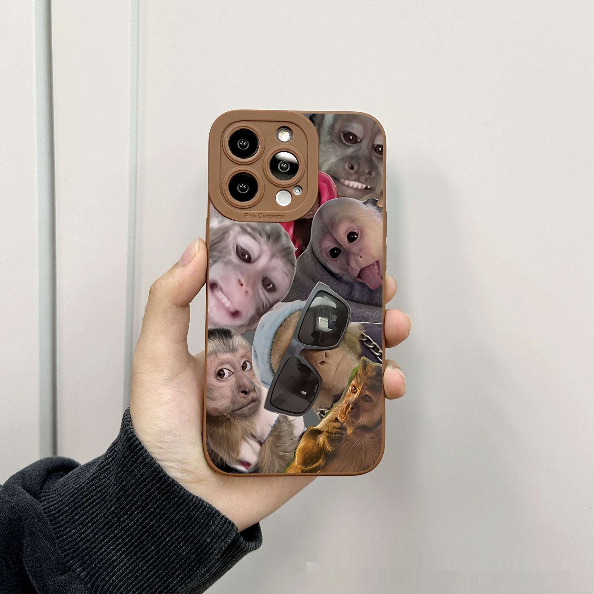 Trendy Monkey Phone Case (14-16)