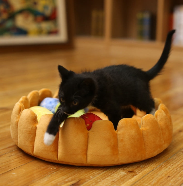 Pet Plush Egg Tart Bed – Winter Warm Cat & Dog Nest