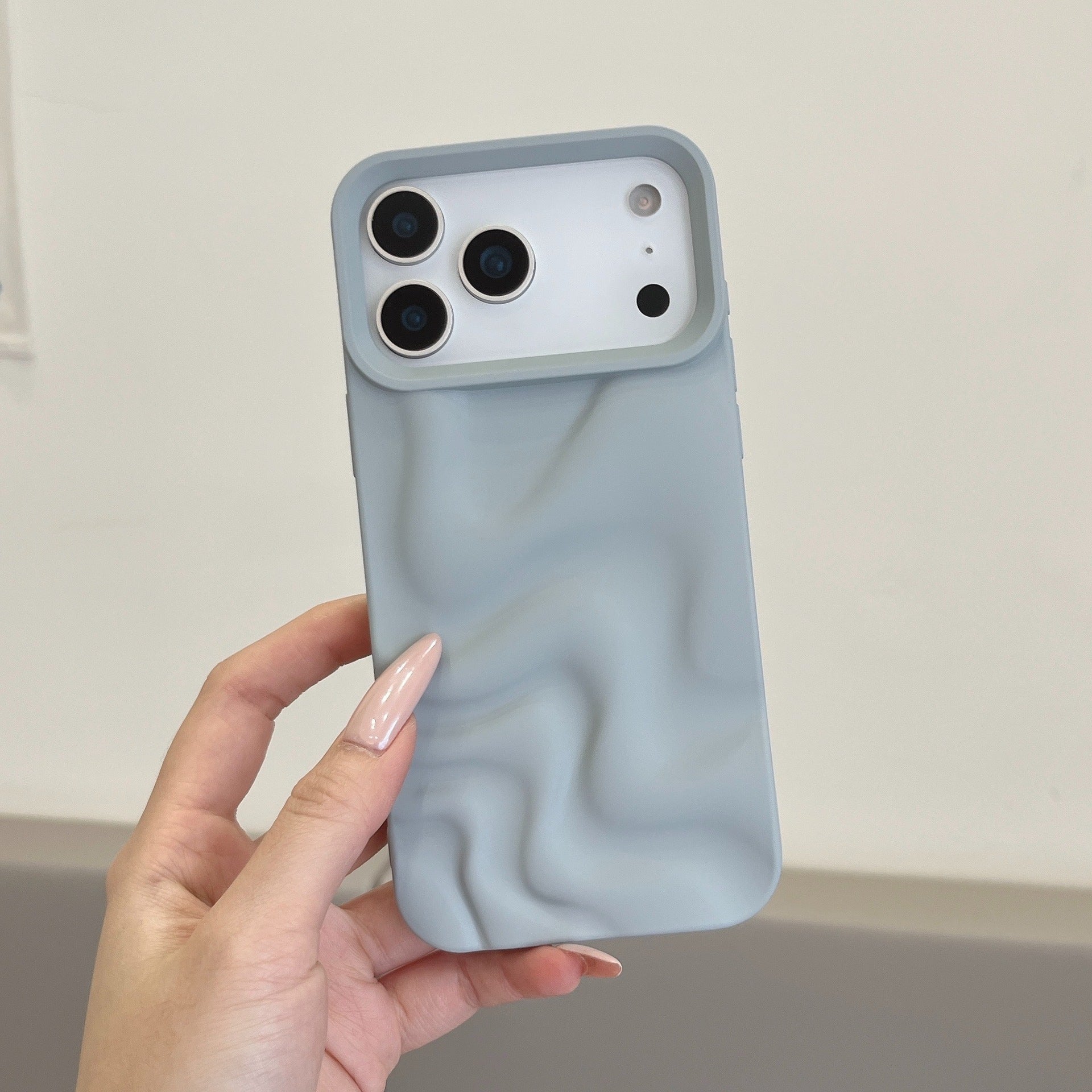 Creative Irregular Wave Pattern Solid Color Phone Case (17)