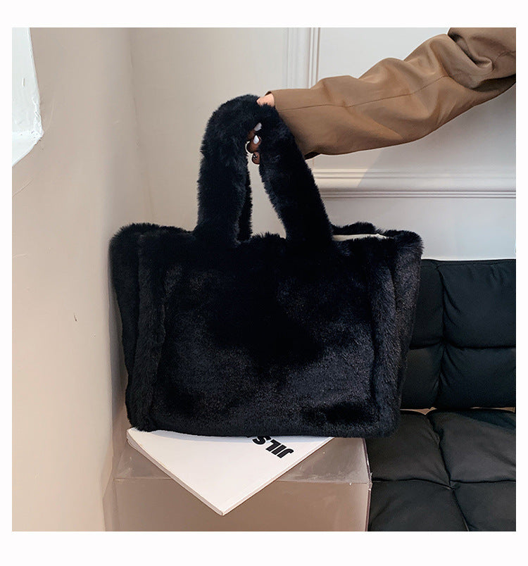 Winter Plush Tote – Cozy Large-Capacity Shoulder Bag