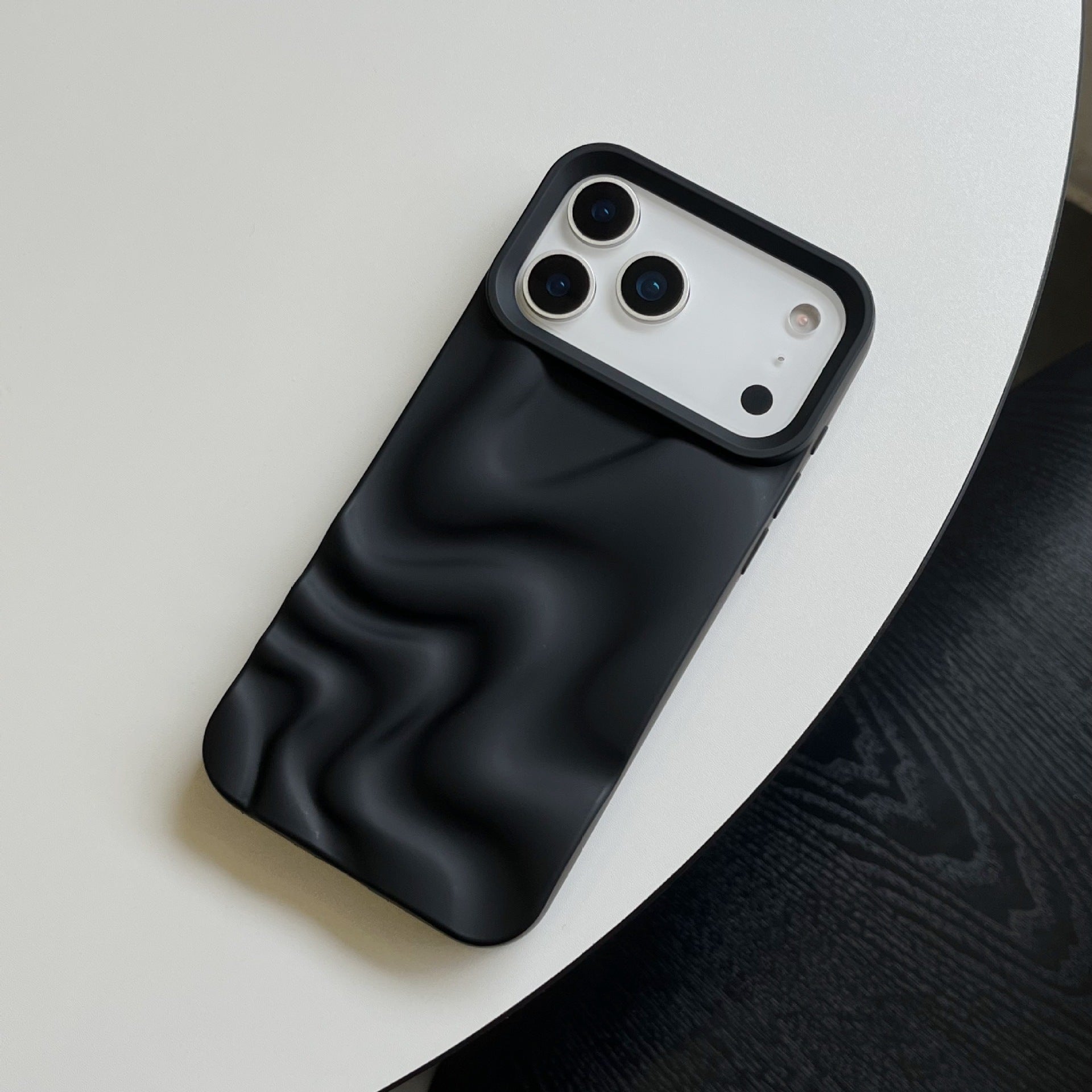 Creative Irregular Wave Pattern Solid Color Phone Case (17)