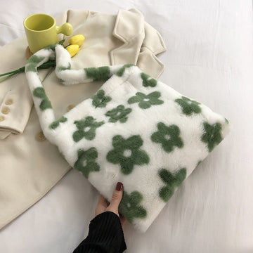 Floral Contrast Plush Large Capacity Shoulder Bag