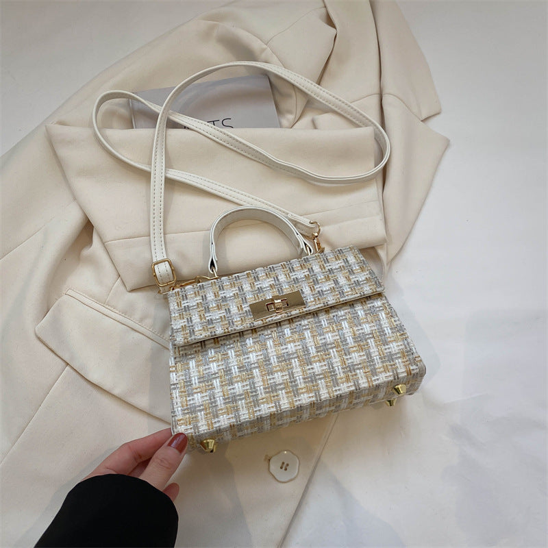 Simple Chic Crossbody Bag