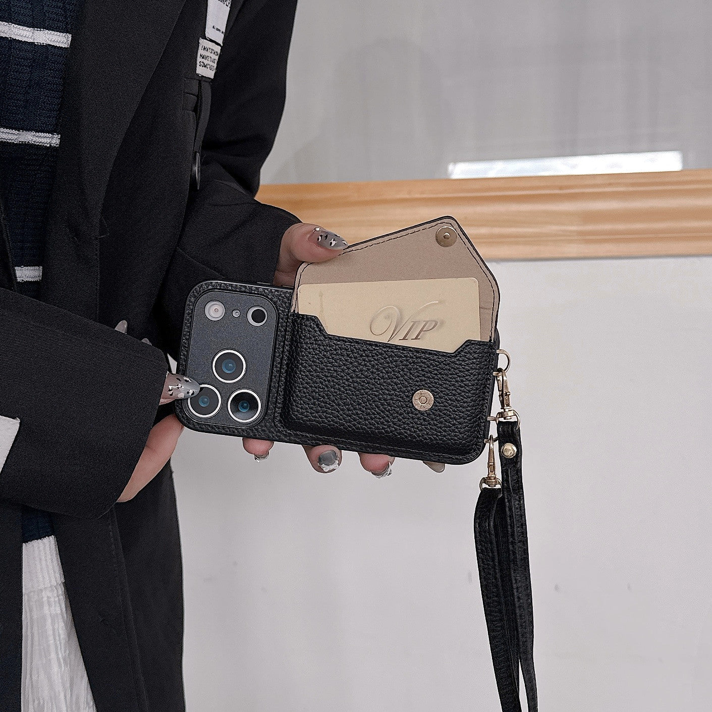 Simple Crossbody Over-the-shoulder Lanyard Leather Phone Case (17)